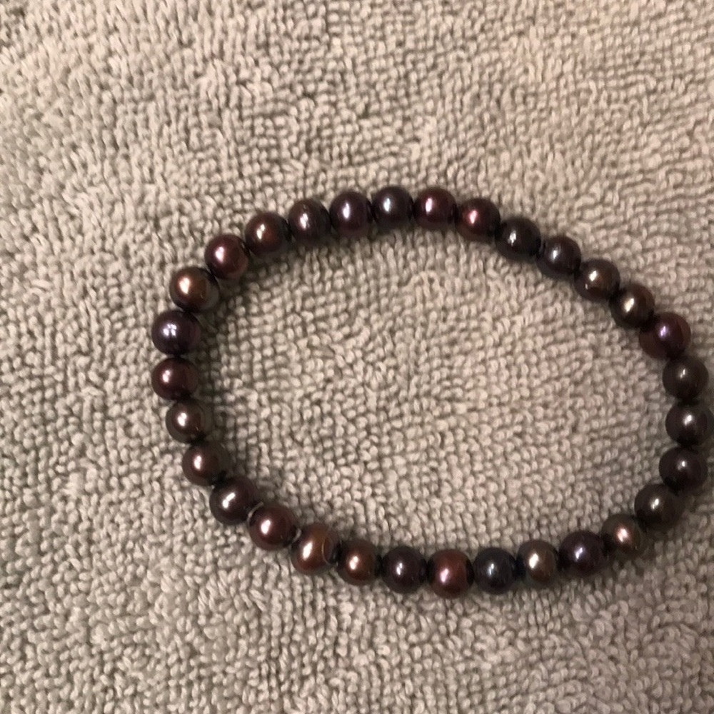 Black pearl bracelet